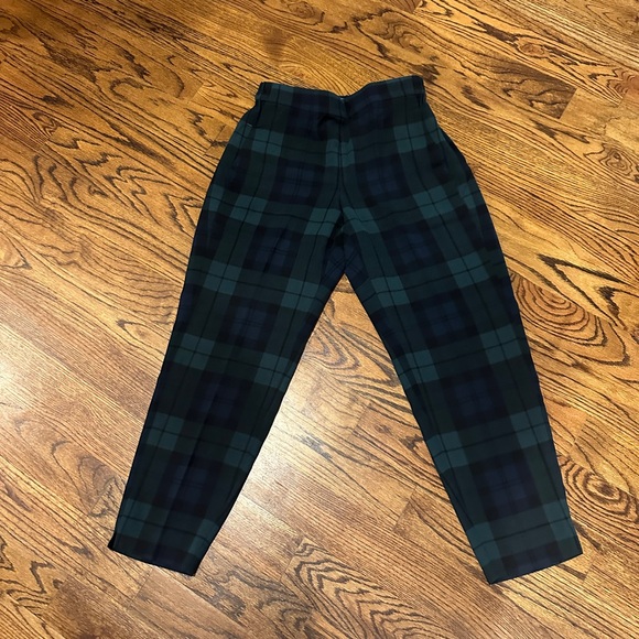 J. Crew Pants - JCrew Jamie Pant.  Christmas plaid